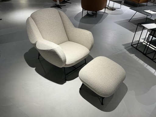 Leolux Anton Fauteuil + Voetenbank Toonzaalmodel