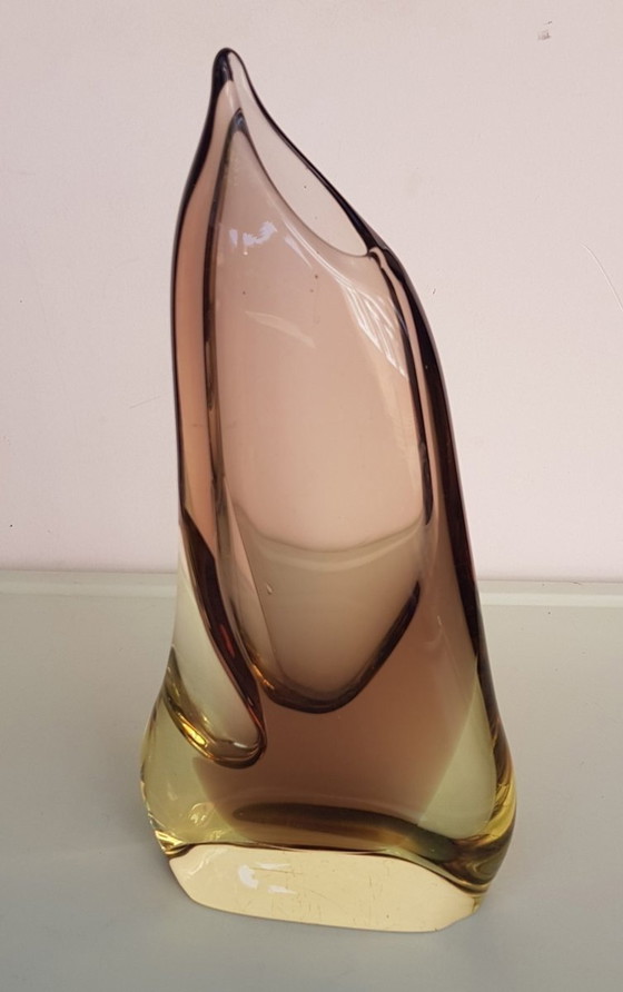 Image 1 of Amber Boheemse Vaas Met 2 Openingen Door Klinger Miroslav & Josef Cvrček