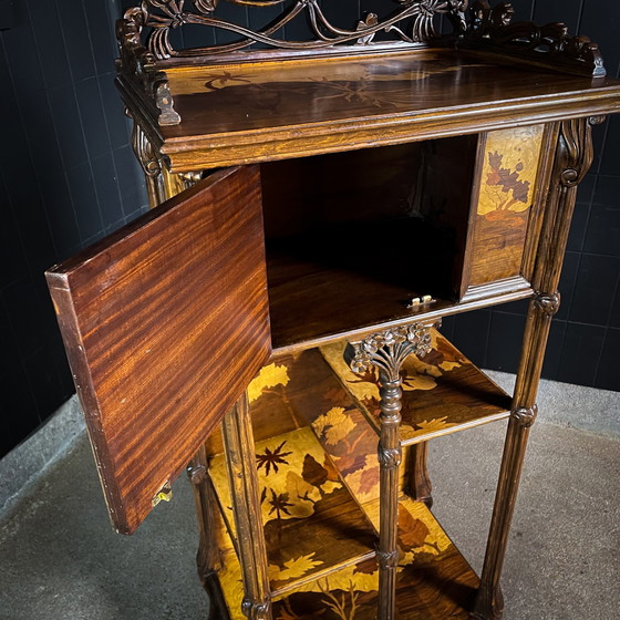 Image 1 of Vintage Etagere Kast – in de Stijl van Émile Gallé