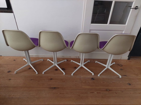 Image 1 of 4x Eetkamerstoelen Van Herman Miller, Ontwerper Charles Eames 1969,