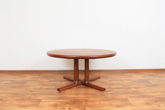 Image 1 of Mid Century Deense teakhouten salontafel van Dyrlund, 1970S.