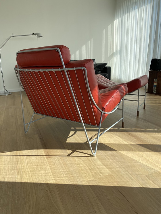 Image 1 of Leolux volare fauteuil + poef