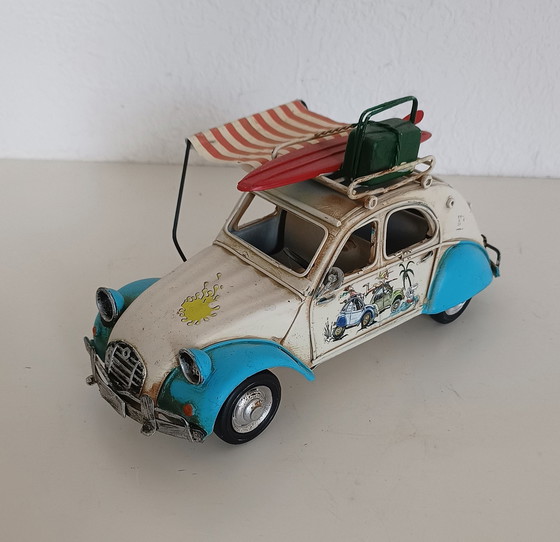 Image 1 of Retro Model Auto Van Een Citroen 2Cv 