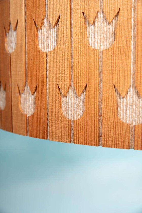 Image 1 of Vintage houten hanglamp Tulips, Pine sixties pendant Sweden