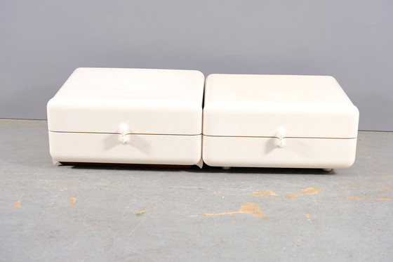 Image 1 of Witte Mid Century space age dressoirs, Frankrijk, jaren 1960, set van 2