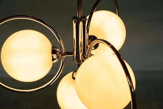 Image 1 of Space age hanglamp melkglas en chroom, bauhaus 70s pendant