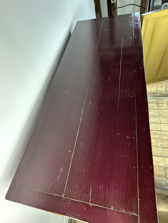 Image 1 of Gelakt hout en messing buffet 1950'S