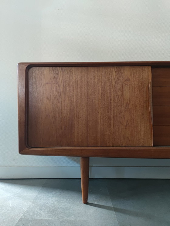 Image 1 of Vintage Deens Dressoir In Teak Door H.W. Klein Voor Bramin