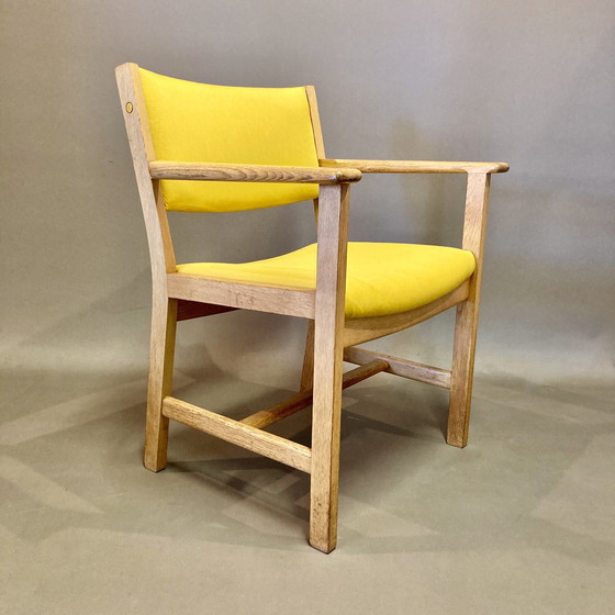 Image 1 of Suite van 4 fauteuils met Hans Wegner stempel "Scandinavisch ontwerp" 1960.