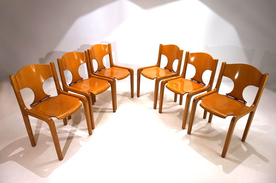 Image 1 of Set van 6 Pozzi eetkamerstoelen door Augusto Savini, 1960