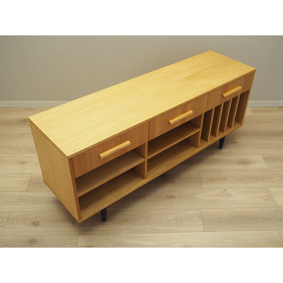 Image 1 of Scandinavisch vintage dressoir in eikenhout