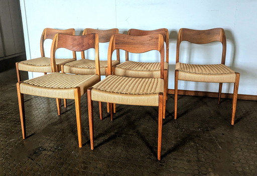 6x N.O. Møller no. 71 stoelen papercord teak