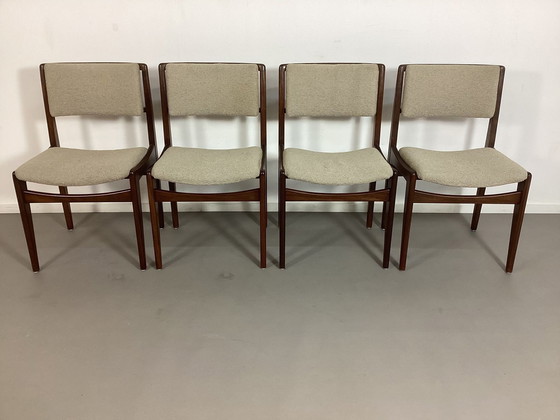 Image 1 of 4 Vintage Houten Scandinavische Eetkamer Stoelen Jaren’60