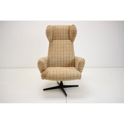 Draaibare vintage fauteuil, Tsjecho-Slowakije 1970