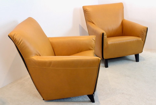 Artifort F330 'Cordoba' loungestoelen in zacht okerkleurig leer van Gerard van den Berg