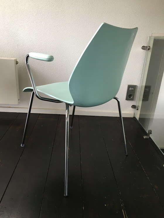 Image 1 of 2x Kartell Maui stoelen