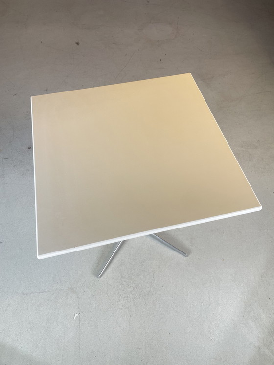 Image 1 of Arper Set Tafel Met 4X Catifa Chair