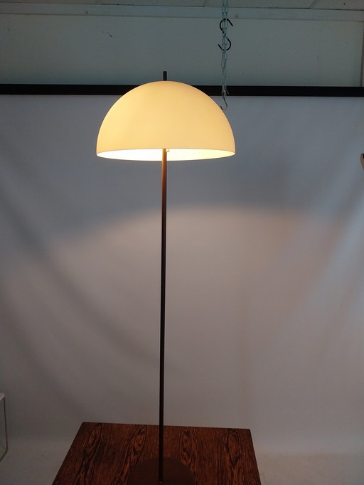 1 x Dijkstra mushroom vloerlamp. 