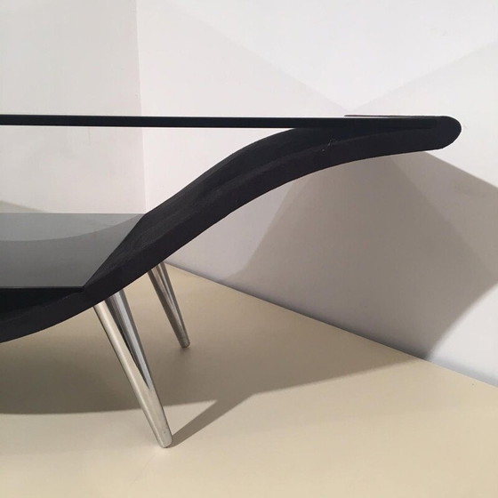 Image 1 of Vintage zwart vilt en glazen salontafel met 2 bladen, 1980