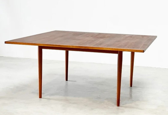 Image 1 of Arne Vodder xl eettafel