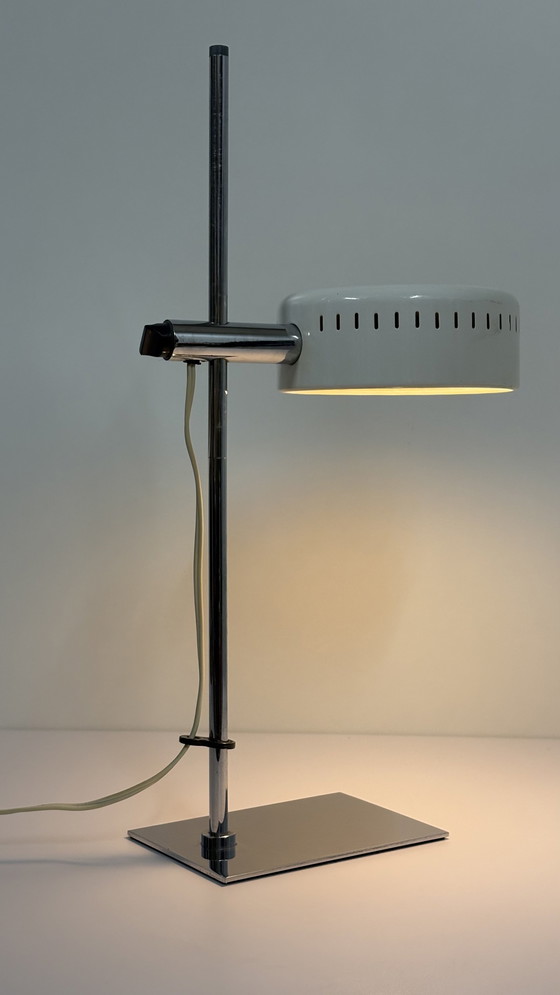 Image 1 of Vintage Metalen Bureaulamp Robert Sonneman Wit Chroom