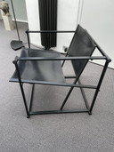 2x Radboud van Beeckum fauteuils