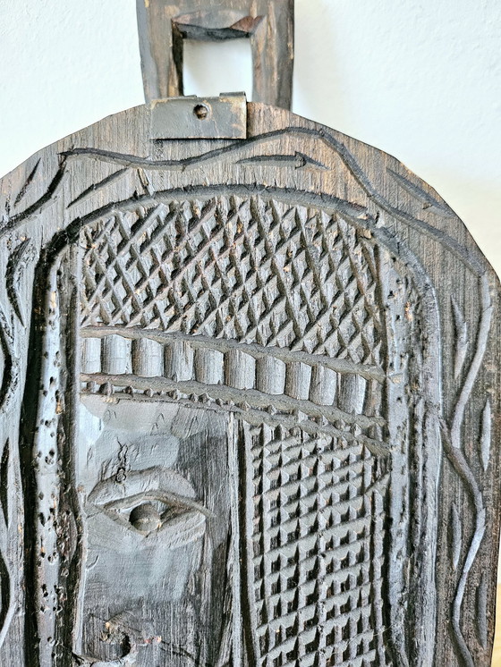 Image 1 of Vintage houten kist van Afrikaans Wuri-spel.