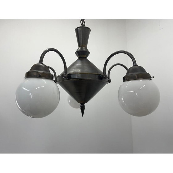 Image 1 of Art Deco kroonluchter van vintage metaal en melkglas, jaren 1930
