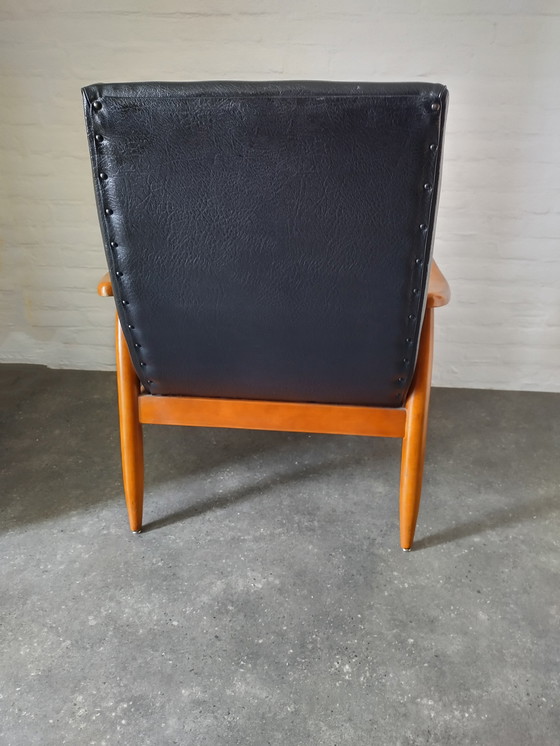 Image 1 of Louis van Teeffelen fauteuil