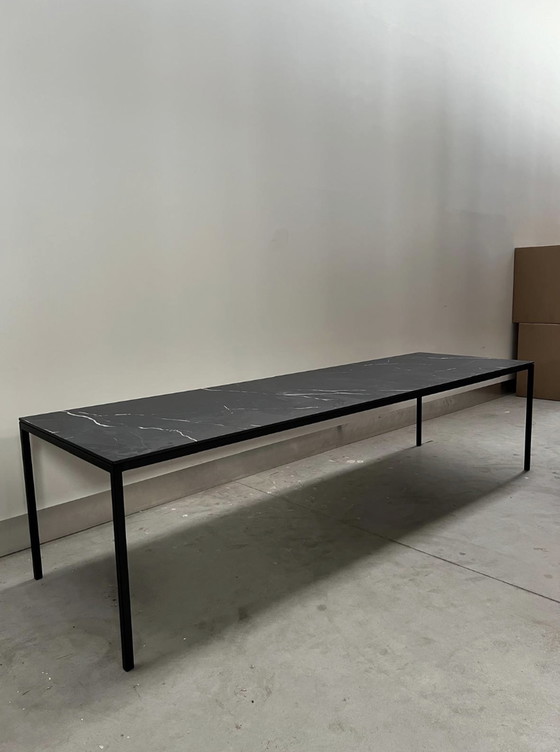 Image 1 of Keramische eettafel - Nero Marquina - 300x90 cm