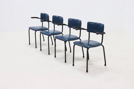 4 x Ahrend de Cirkel Eetkamerstoelen