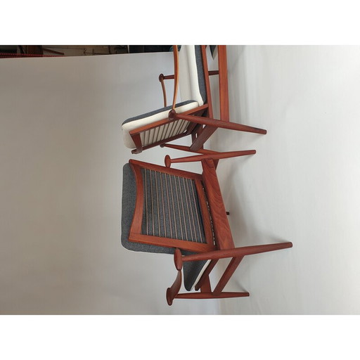 Paar vintage "Spade Chair" fauteuils in teak van Finn Juhl