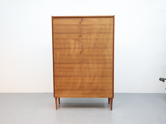 Image 1 of Vintage Kast 2 Deurs 1.18M