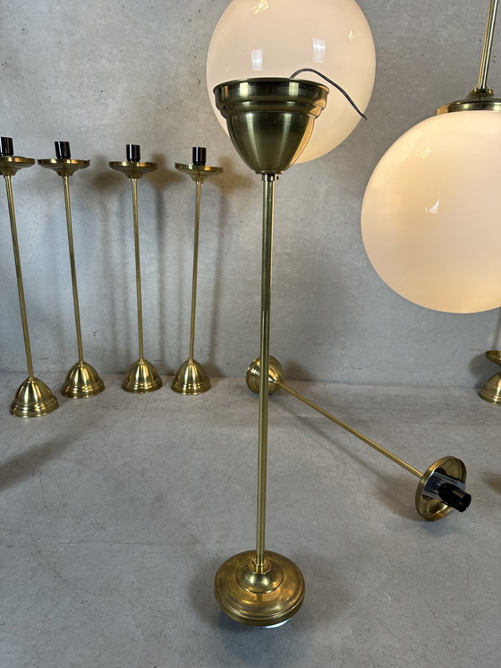 Image 1 of 11X Art Deco Xl Hanglampen - Opaline En Messing