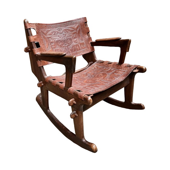 Image 1 of Angel I. Pazmino schommelstoel Muebles de Estilo, Ecuador