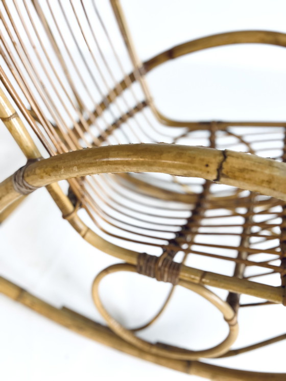 Image 1 of Vintage Rotan Schommelstoel ‘60