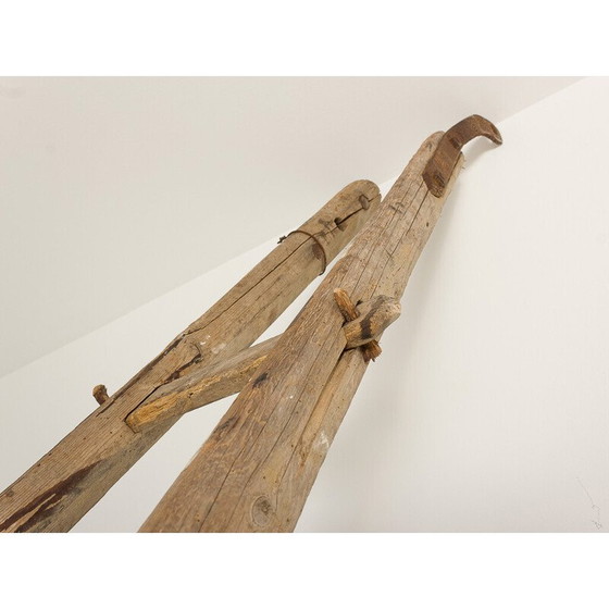 Image 1 of Vintage decoratieve sparrenhouten ladder