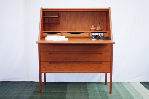 Deens vintage secretaire Kai Kristiansen teakhout