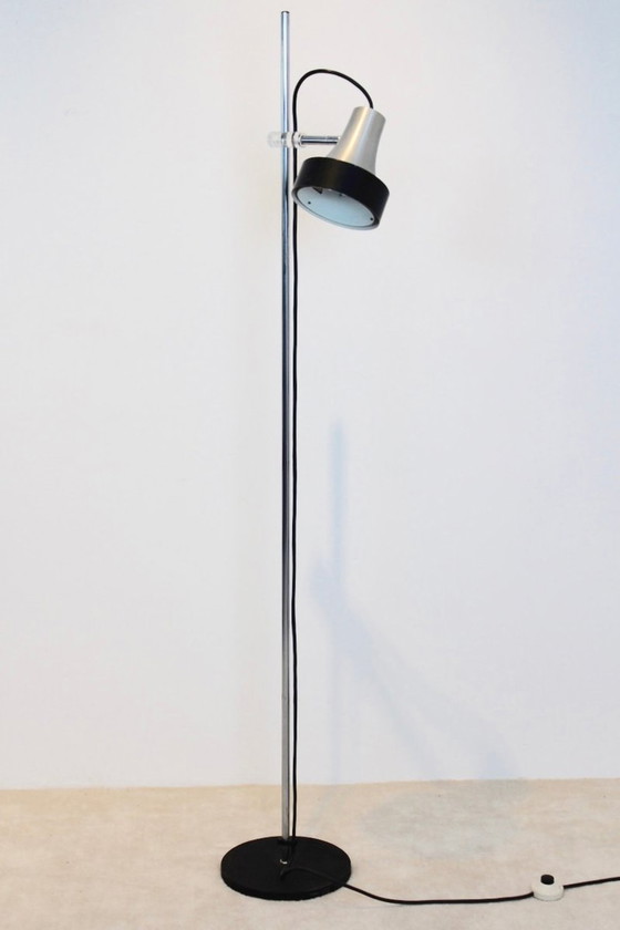 Image 1 of Raak vloerlamp