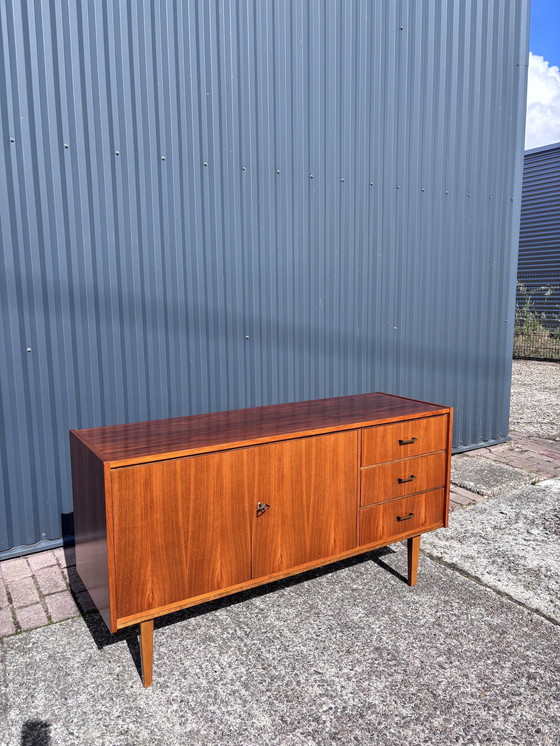 Image 1 of Vintage Dressoir Kastje Tvmeubel