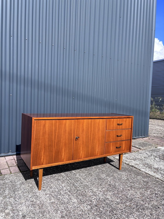 Image 1 of Vintage Dressoir Kastje Tvmeubel