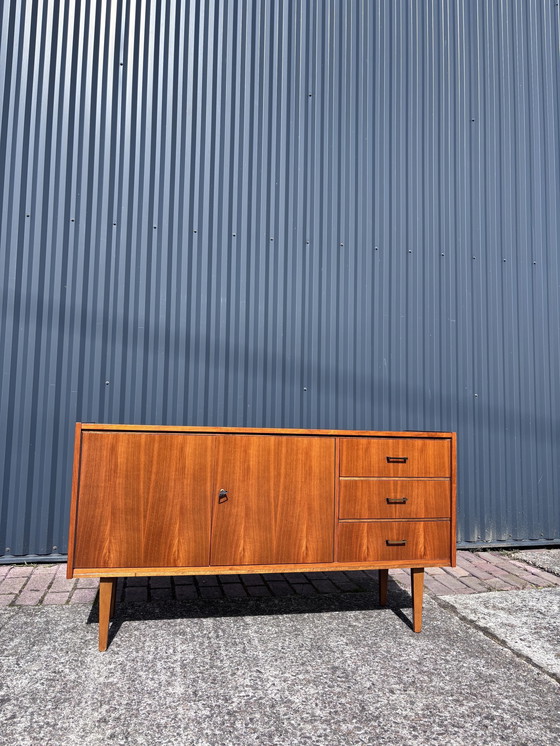 Image 1 of Vintage Dressoir Kastje Tvmeubel