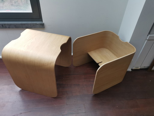 Houten bureau en stoel voor kinderen