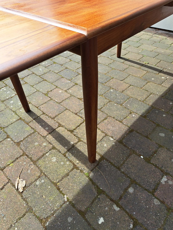 Image 1 of Vintage teakhouten eettafel XL