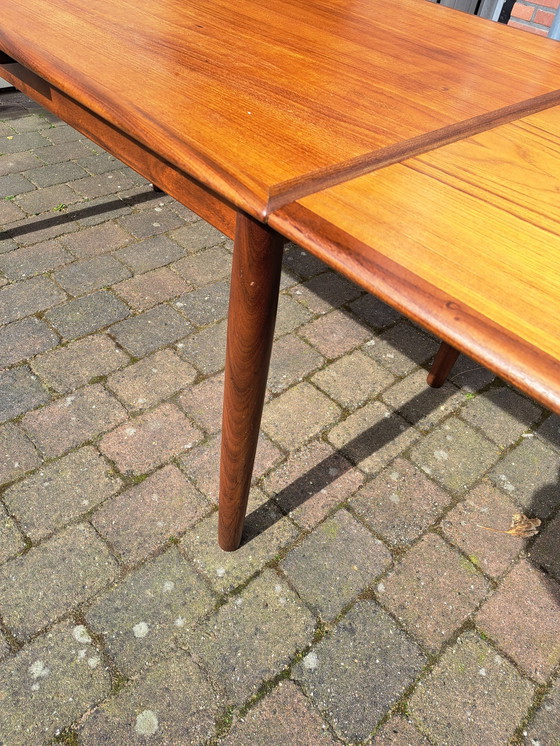 Image 1 of Vintage teakhouten eettafel XL