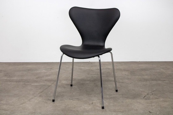 Image 1 of 4x Design Leren stoel Fritz Hansen Serie 7™