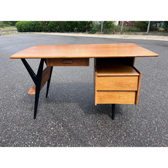 Image 1 of Vintage massief eikenhouten bureau van Louis Paolozzi voor Guermonprez, jaren 1950