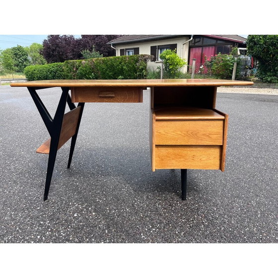 Image 1 of Vintage massief eikenhouten bureau van Louis Paolozzi voor Guermonprez, jaren 1950