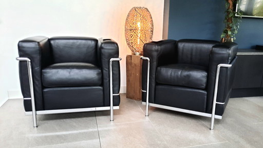 2x LC2 Cassina Le Corbusier fauteuil