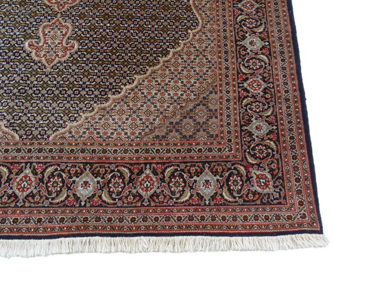 Image 1 of Tabriz Mahi - 290 X 209 Cm - Handgeknoopt